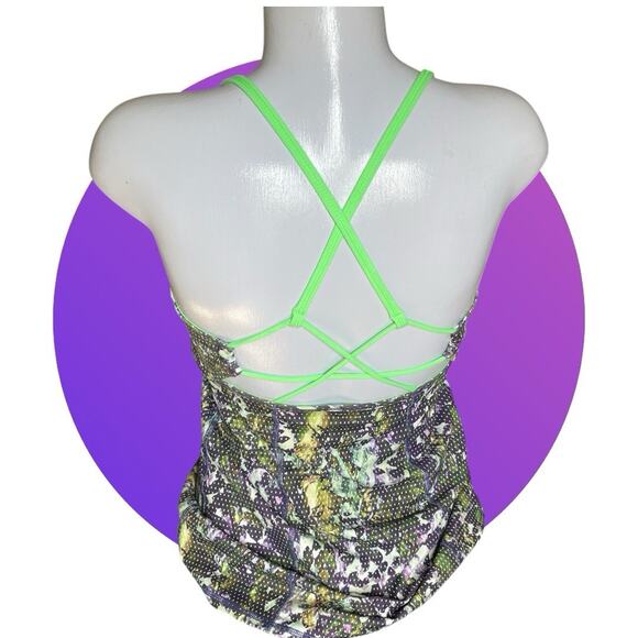 Lululemon Women’s Dancing Warrior Tank Top Green Watercolor Floral Size 8 M - Picture 6 of 10